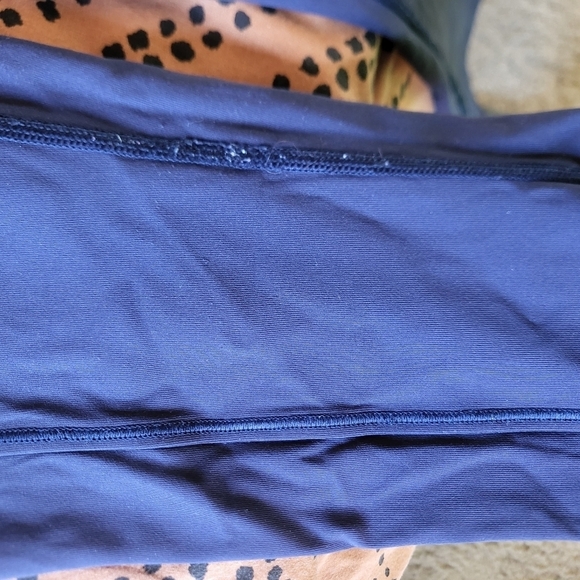 Lululemon Hold On Tight Solid 28'' Midnight Navy Stirrup Leggings Sz 2 - Picture 15 of 16